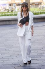 MYLEENE KLASS Leves Smooth Radio Studios in London 04/11/2023