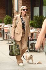 NAOMI WATSS Returning Home with Her Dog in New York 04/27/2023