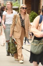 NAOMI WATSS Returning Home with Her Dog in New York 04/27/2023