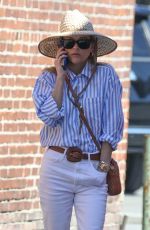 REESE WITHERSPOO First Public Sighting Since News That She is Getting Divorced 04/01/2023