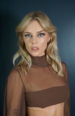 SAMARA WEAVING - Chevalier Premiere Photoshoot, April 2023
