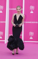 SARAH MICHELLE GELLAR at 6th Canneseries International Festival Closing Ceremony 0419/2023