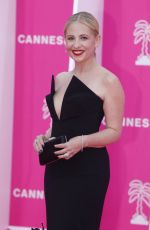 SARAH MICHELLE GELLAR at 6th Canneseries International Festival Closing Ceremony 0419/2023