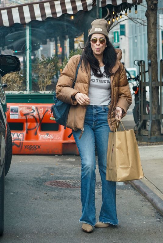 SARAH SILVERMAN Out and About in New York 04/04/2023