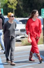 SCOUT and TALLULAH WILLIS Out for Groceries in Los Angeles 04/18/2023