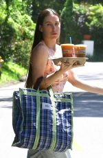 SCOUT WILLIS Arrives at Rumer