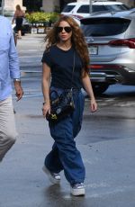 SHAKIRA Shopping at Home Depot with Her Brother in Miami 04/19/2023