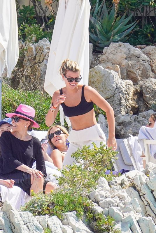 SOFIA RICHIE Enjoys Breakfast at Cap Eden Roc Hotel in Cap d