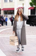 SOFIA VERGARA Arrives at America