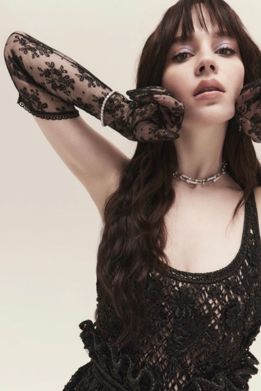 SOPHIE THATCHER for Vogue Hong Kong, April 2023