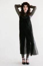 SOPHIE THATCHER for Who What Wear, April 2023