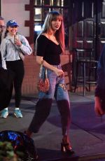 TAYLOR SWIFT, MARGARET QUALLEY and Jack Antonoff Out for Dinner at Via Carota in New York 04/10/2023