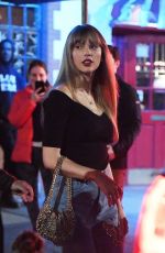 TAYLOR SWIFT, MARGARET QUALLEY and Jack Antonoff Out for Dinner at Via Carota in New York 04/10/2023
