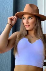 THERESA SCHIESSLER - Instagram Photos, 2020 - 2022