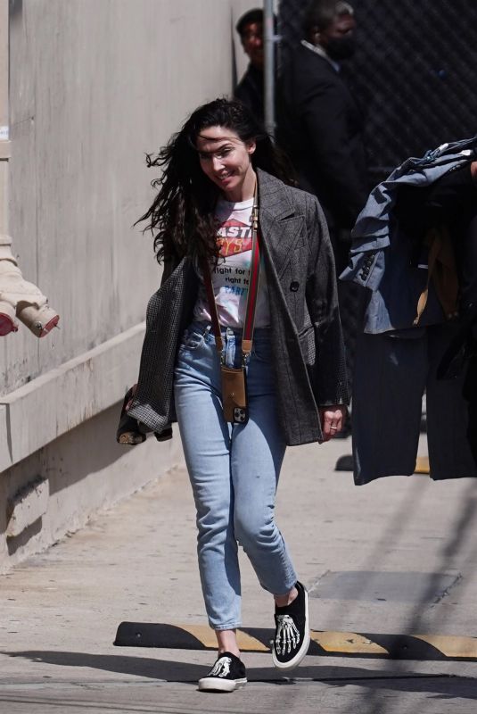 WHITNEY CUMMINGS Arrives at Jimmy Kimmel Live! in Hollywood 04/20/2023