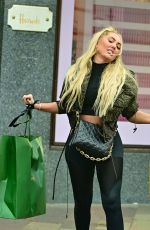 AISLEYNE HORGAN WALLACE Shopping at Harrods in London 05/13/2023
