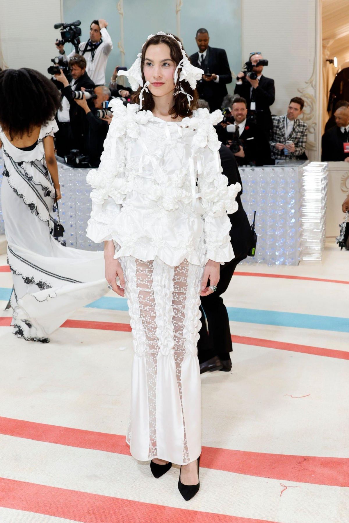 ALEXA CHUNG at 2023 Met Gala Celebrating Karl Lagerfeld: A Line of ...
