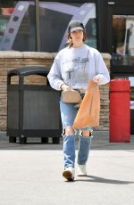 ASHLEY GREENE Shopping at Ralphs in Los Angeles 05/08/2023