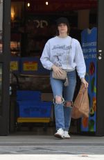 ASHLEY GREENE Shopping at Ralphs in Los Angeles 05/08/2023