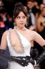 AUBREY PLAZA at 2023 Met Gala Celebrating Karl Lagerfeld: A Line of Beauty in New York 05/01/2023
