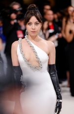 AUBREY PLAZA at 2023 Met Gala Celebrating Karl Lagerfeld: A Line of Beauty in New York 05/01/2023