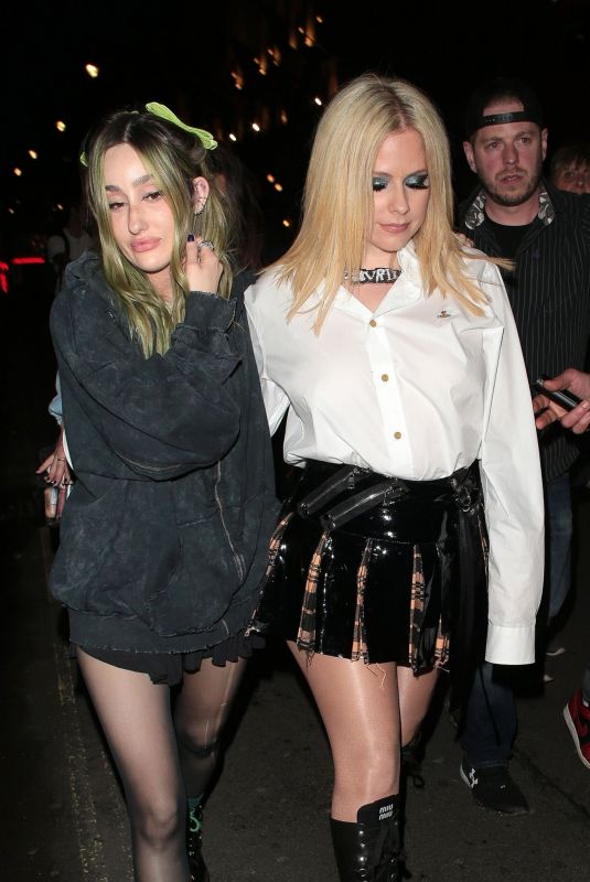 AVRIL ALVIGNE and PHEM Arrives at Concert Afterparty in London 05/09/2023