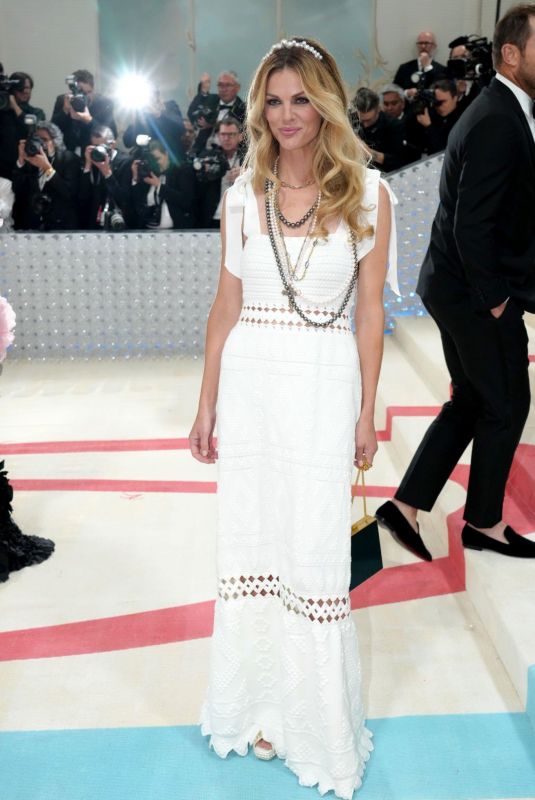 BROOKLYN DECKER at 2023 Met Gala Celebrating Karl Lagerfeld: A Line of Beauty in New York 05/01/2023