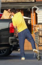 CAYLEE COWAN and Casey Affleck at Gelson