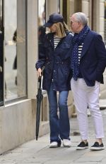 DEE OCLEPPO and Tommy HILFIGER Out in Venice 05/12/2023