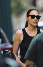 GAL GADOT Out Shoping in New York 05/27/2023