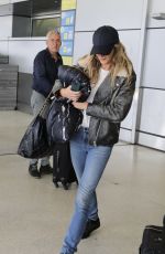 GISELE BUNDCHE Landing at Miami International Airport 05/03/2023