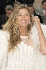 GISELE BUNDCHEN at 2023 Met Gala Celebrating Karl Lagerfeld: A Line of Beauty in New York 05/01/2023