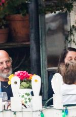 GWEN STEFANI Out for Dinner with Blake Shelton Her Boys and Other Friends at The Ivy in Beverly Hills 05/14/2023