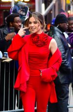 HAILEE STEINFELD Arrives at Good Morning America in MNew York 05/24/2023
