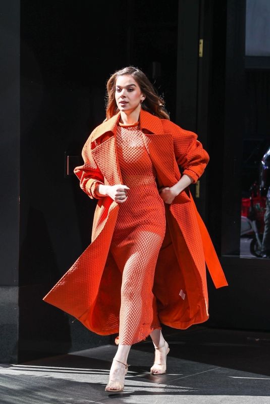 HAILEE STEINFELD Out and About in New York 05/25/2023