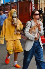 HAILEY and Justin BIEBER Out with Their Dogs in New York 05/12/2023