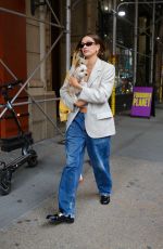 HAILEY and Justin BIEBER Out with Their Dogs in New York 05/12/2023