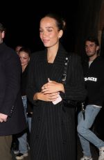 HANA CROSS Arrives at Chiltern Firehouse in London 05/12/2023