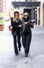 HEIDI and LENI KLUM Out and About in New York 05/04/2023