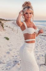 HILDE OSLAND - Instagram Photos 05/28/2023