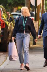 HOLLY WILLOUGHBY Out and About in London 05/11/2023