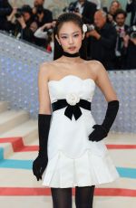 JENNIE KIM at 2023 Met Gala Celebrating Karl Lagerfeld: A Line of Beauty in New York 05/01/2023