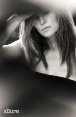 JENNIFER GARNER for Allure Magazine, May 2023