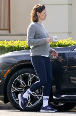 JENNIFER GARNER Out and About in Brentwood 05/10/2023