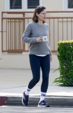 JENNIFER GARNER Out and About in Brentwood 05/10/2023