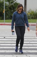 JENNIFER GARNER Out for Morning Coffee in Brentwood 05/01/2023