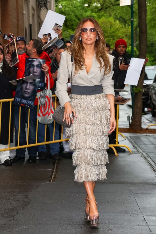 JENNIFER LOPEZ Heading to The View in New York 05/04/2023