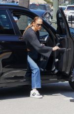 JENNIFER LOPEZ Shopping at Westfield Mall in Beverly Hills 05/13/2023