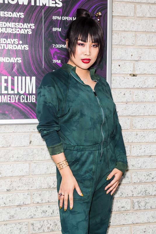JIAOYING SUMMERS Arrives at Her Comedy Show on Memorial Day in Philadelphia 05/29/2023