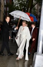 JULIA CAREY Arrives at Anna Wintour